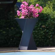 Maceta Design Triango- 55x55 x A.100cm - Antracita